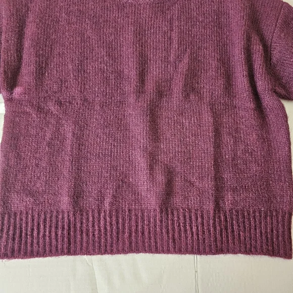 Nasty Gal Burgundy Sweater Size M Mock Neck Relaxed Fit Knit Warm NWT - Picture 6 of 13